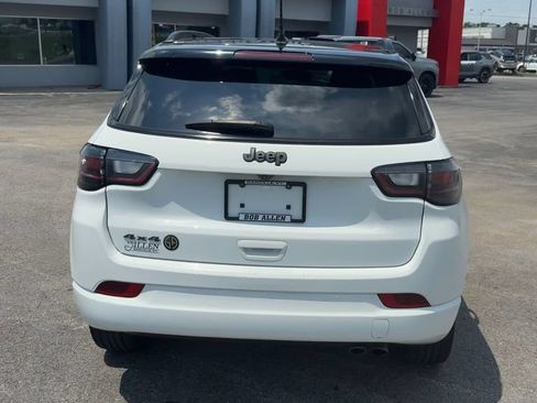Used 2022 Jeep Compass High Altitude AWD/4WD image 6