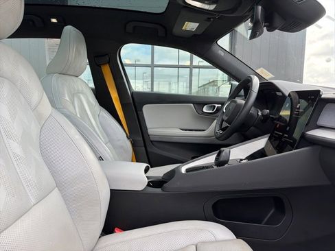 Used 2023 Polestar Polestar 2 w/ Pilot Pack image 12