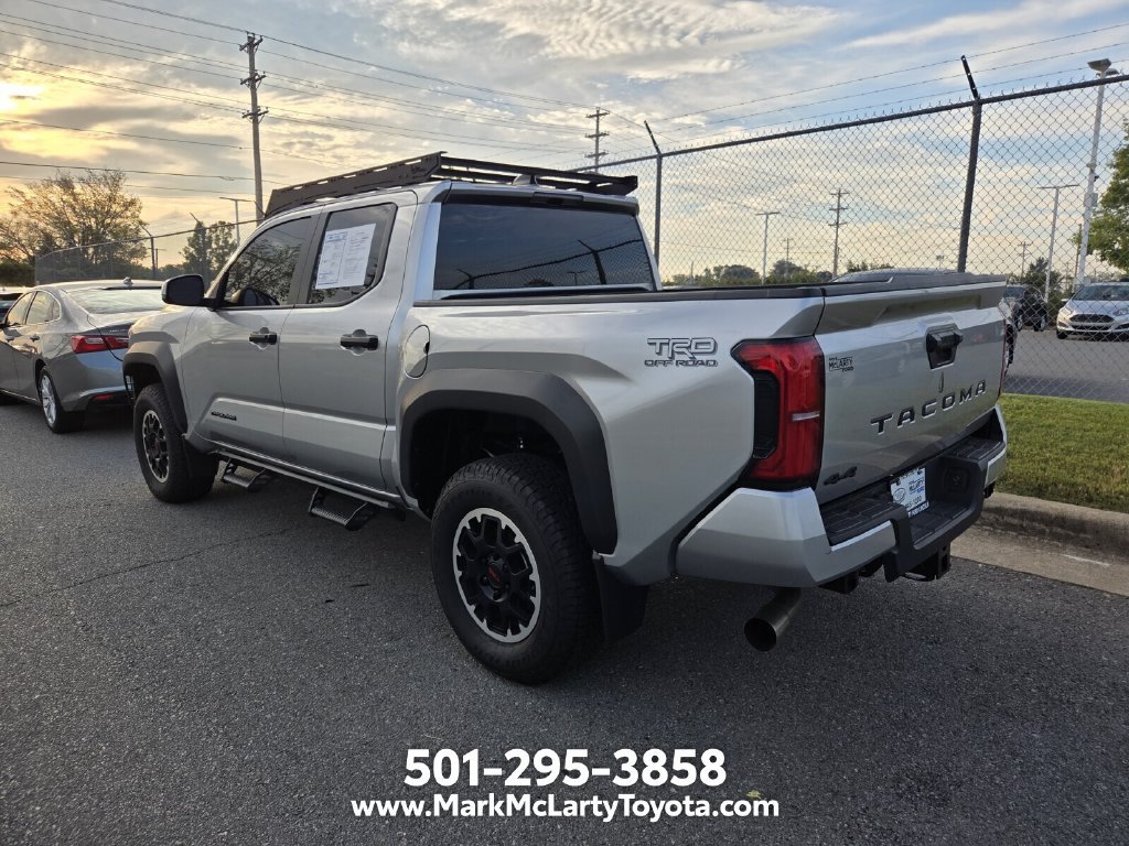 Used 2024 Toyota Tacoma TRD Off-Road AWD/4WD image 5