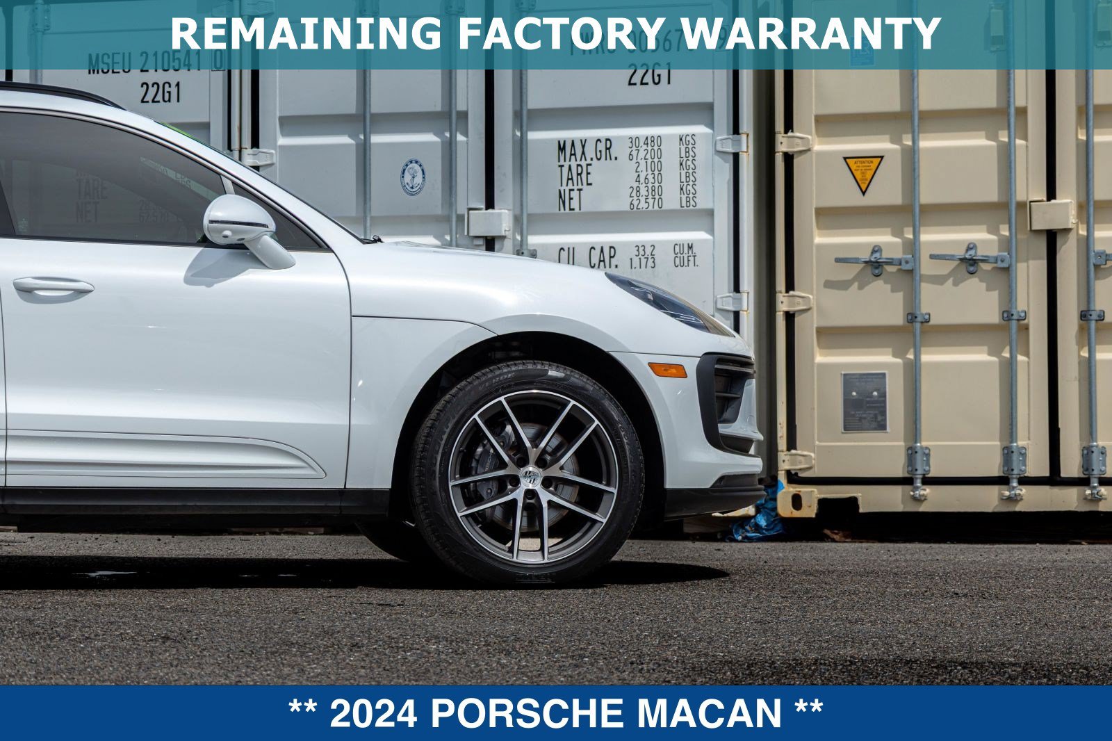 Used 2024 Porsche Macan AWD/4WD image 24