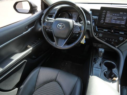 Certified 2023 Toyota Camry SE FWD image 9