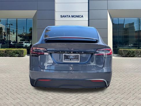 Used 2023 Tesla Model X image 6