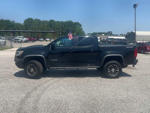 Used 2018 Chevrolet Colorado ZR2 AWD/4WD image 3