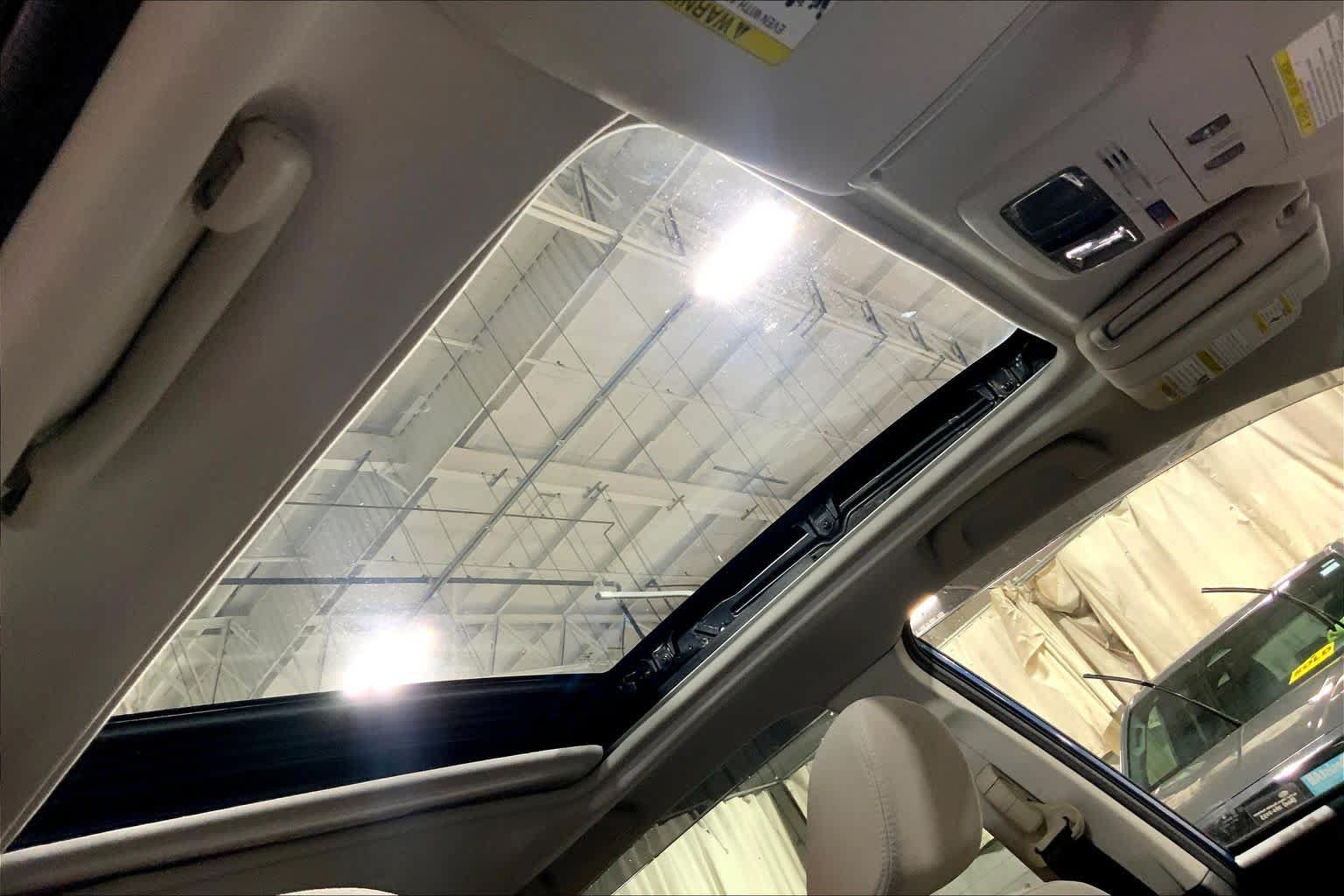 Used 2018 Subaru Forester 2.5i Premium AWD/4WD image 14