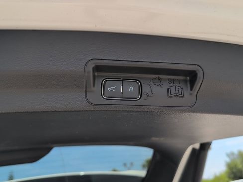 Certified 2023 Ford Explorer XLT w/ Equipment Group 202A RWD image 14
