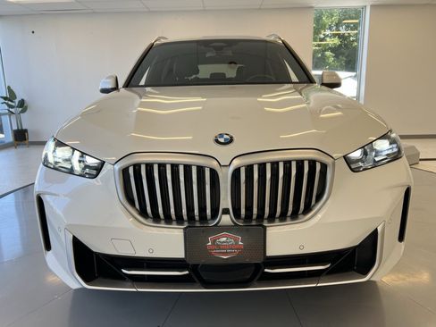Used 2024 BMW X5 xDrive40i w/ Premium Package image 66