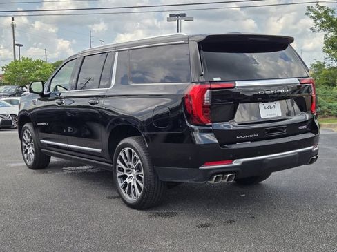 Used 2026 GMC Yukon XL Denali w/ Sun & Power Step Package AWD/4WD image 10