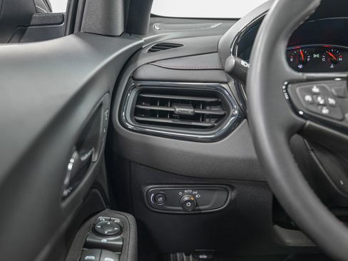 Used 2024 Chevrolet Equinox RS w/ LPO, Floor Liner Package image 18