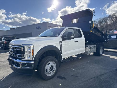 New 2026 Ford F550 4x4 Supercab Super Duty image 4
