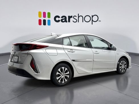 Used 2021 Toyota Prius Prime XLE w/ Carpet Mat Package (TMS) image 5