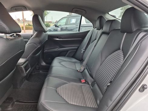 Used 2022 Toyota Camry SE FWD image 26