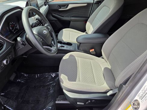 Certified 2022 Ford Escape SE FWD image 10