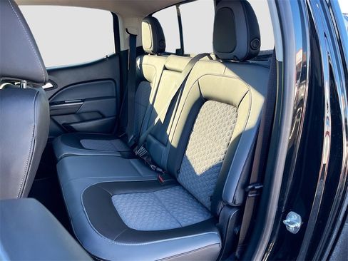 Used 2022 Chevrolet Colorado Z71 image 22