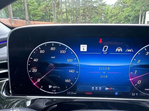 Used 2025 Mercedes-Benz E 450 4MATIC Sedan image 23