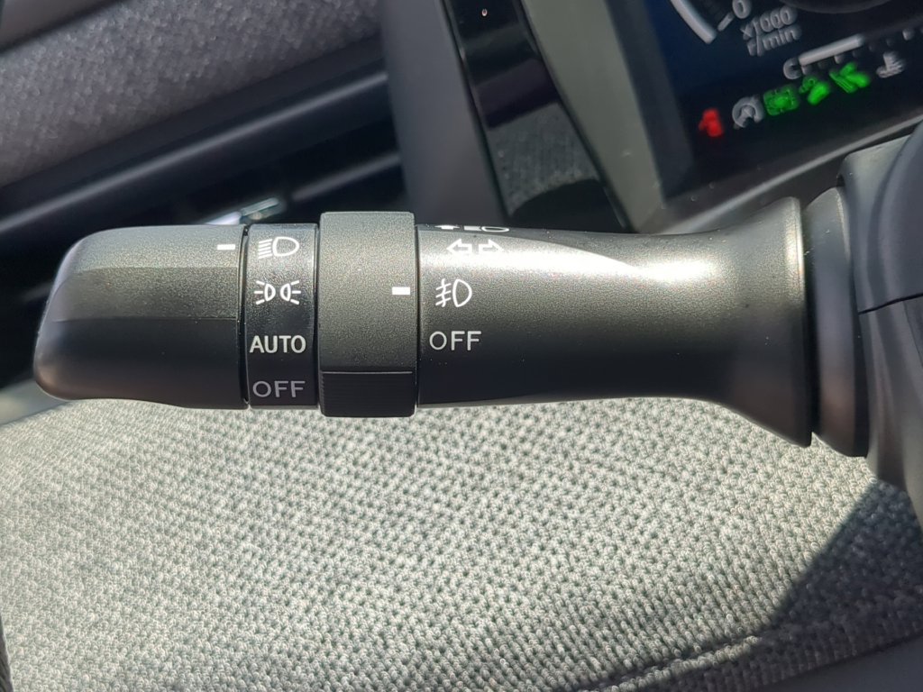 Used 2026 Subaru Outback Limited AWD/4WD image 28