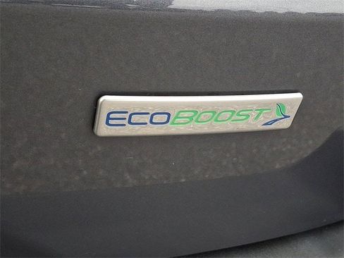 Used 2020 Ford EcoSport S image 30