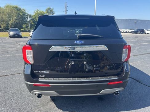 Used 2022 Ford Explorer Limited w/ Equipment Group 301A image 6