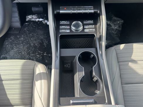 New 2026 Lincoln Nautilus Reserve AWD/4WD image 16