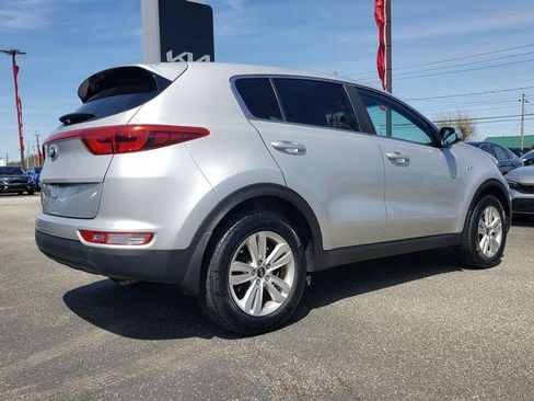 Certified 2018 Kia Sportage LX AWD/4WD image 3