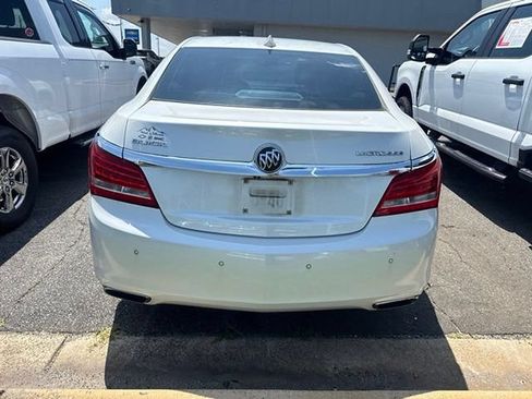 Used 2016 Buick LaCrosse Leather w/ Experience Buick Package FWD image 5