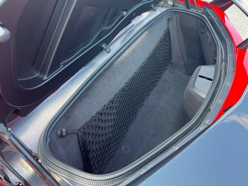 Used 2022 Chevrolet Corvette Stingray Premium Conv w/ Z51 Performance Package RWD image 17