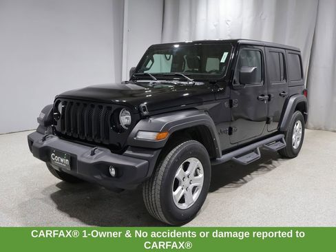 Used 2022 Jeep Wrangler Unlimited Sport AWD/4WD image 5