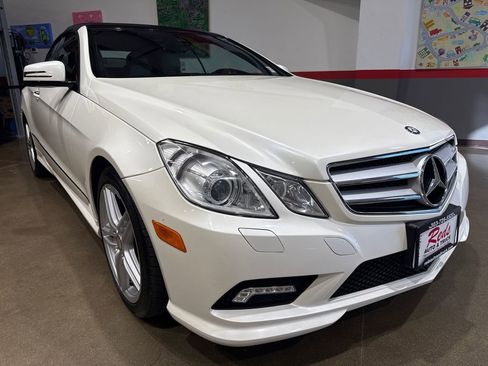 Used 2011 Mercedes-Benz E 550 Cabriolet image 37