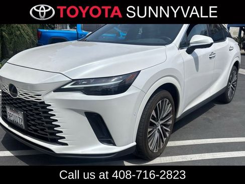 Used 2024 Lexus RX 350 w/ Convenience Package image 1
