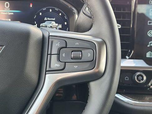 Used 2023 Chevrolet Silverado 1500 LT AWD/4WD image 29