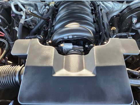 Used 2017 Chevrolet Tahoe LT w/ Texas Edition Package image 30