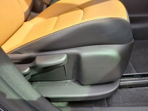 Used 2019 Chevrolet Equinox Premier image 7