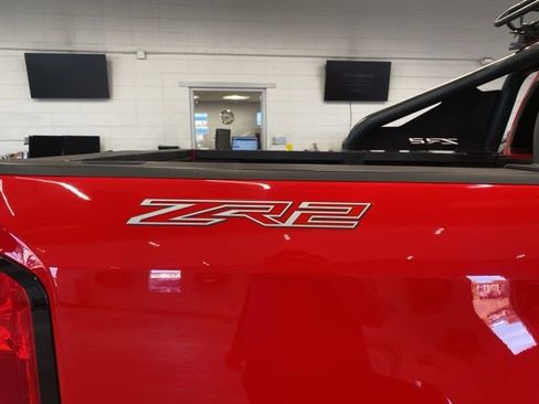 Used 2020 Chevrolet Colorado ZR2 AWD/4WD image 5