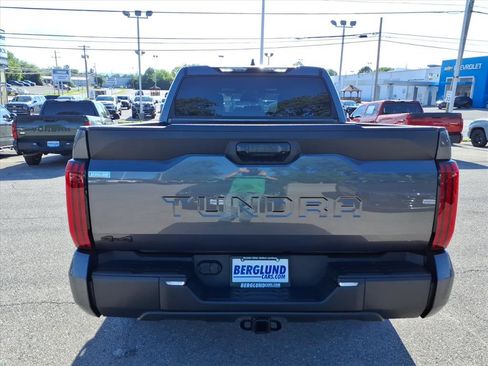 Used 2025 Toyota Tundra SR w/ SR Tow Package AWD/4WD image 5