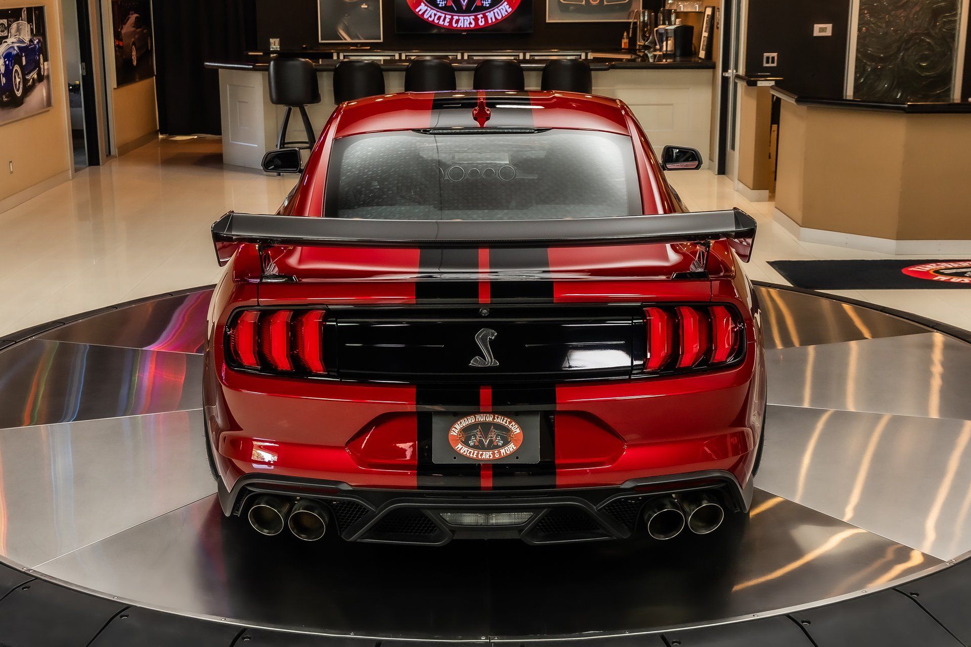 Used 2020 Ford Mustang Shelby GT500 w/ Carbon Fiber Track Pack RWD image 15