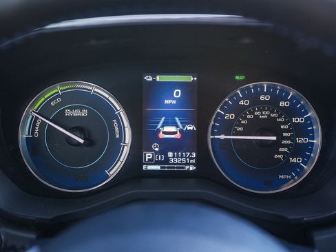 Used 2020 Subaru Crosstrek Hybrid w/ Moonroof Package w/Navigation AWD/4WD image 23