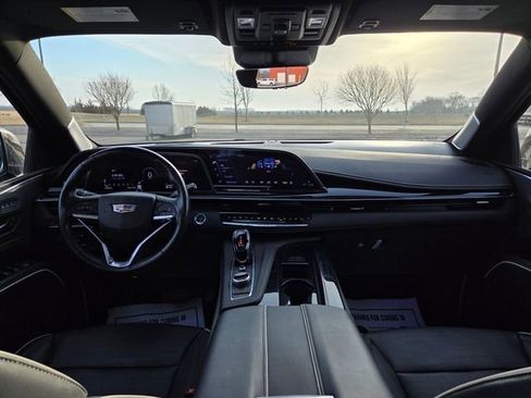 Used 2023 Cadillac Escalade ESV Sport w/ Touring Package image 62