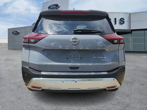 Used 2023 Nissan Rogue Platinum AWD/4WD image 3