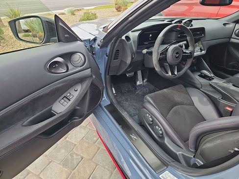 Used 2024 Nissan Z NISMO w/ Floor Mat Package RWD image 10
