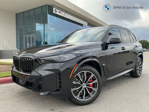 New 2026 BMW X5 xDrive50e w/ Executive Package AWD/4WD image 1