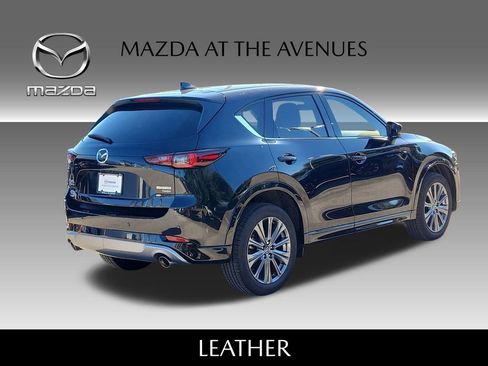 Certified 2025 MAZDA CX-5 Signature image 5