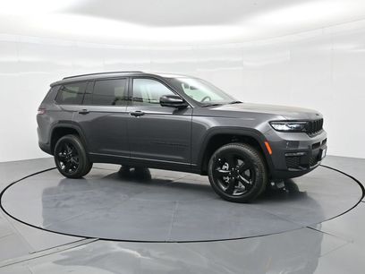 New 2025 Jeep Grand Cherokee L Limited w/ Black Appearance Package