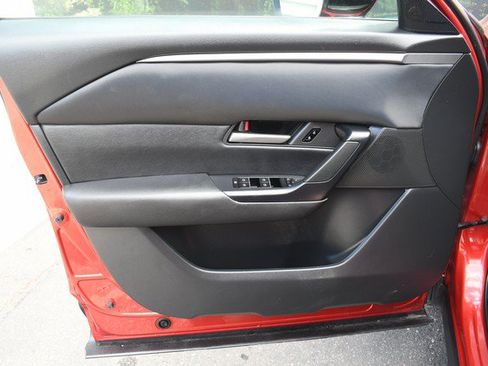 Used 2025 MAZDA CX-50 AWD 2.5 S w/ Preferred Package image 13