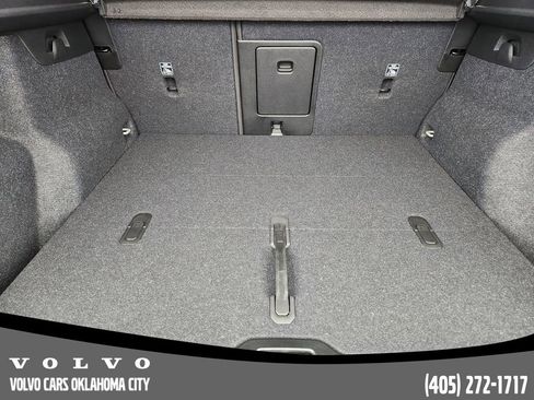 Used 2026 Volvo XC40 B5 Plus w/ Protection Package Premier image 31