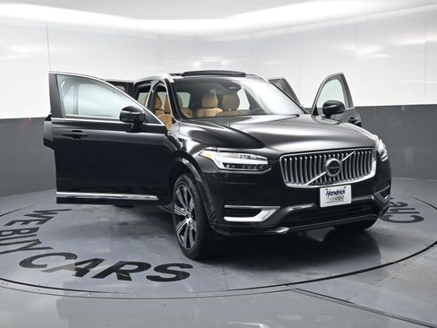 Used 2024 Volvo XC90 T8 Ultimate w/ Protection Package Premier image 22