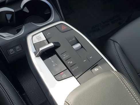 New 2026 BMW X1 xDrive28i w/ Technology Package image 27