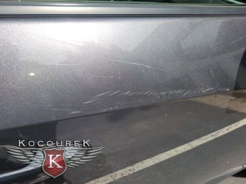 Used 2019 Toyota RAV4 LE w/ Carpet Mat Package FWD image 6