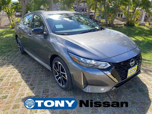 New 2025 Nissan Sentra SR w/ SR Premium Package image 1