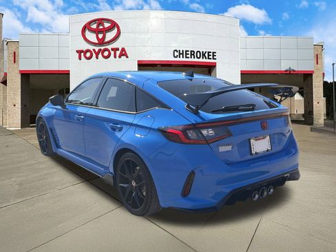 Used 2023 Honda Civic Type R image 7