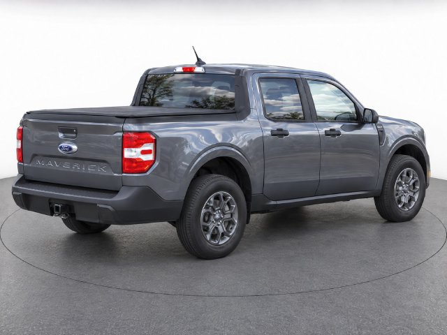 Used 2024 Ford Maverick XLT FWD image 4