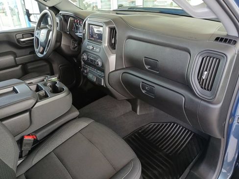 Certified 2025 Chevrolet Silverado 2500 Custom w/ Custom Value Package AWD/4WD image 30